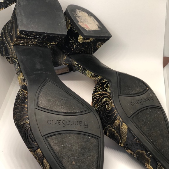 Black & Gold Pointed Toe With Ankle Straps - Picture 5 of 5